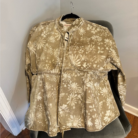 BRAND NEW FREE PEOPLE JACKET - Picture 4 of 7